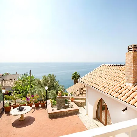 Сasa de vacaciones 3 Bedroom In
