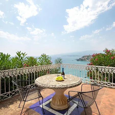 Сasa de vacaciones 3 Bedroom In *